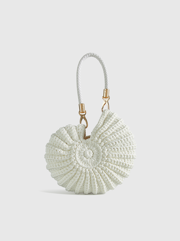 Sac à main en forme de conque au crochet