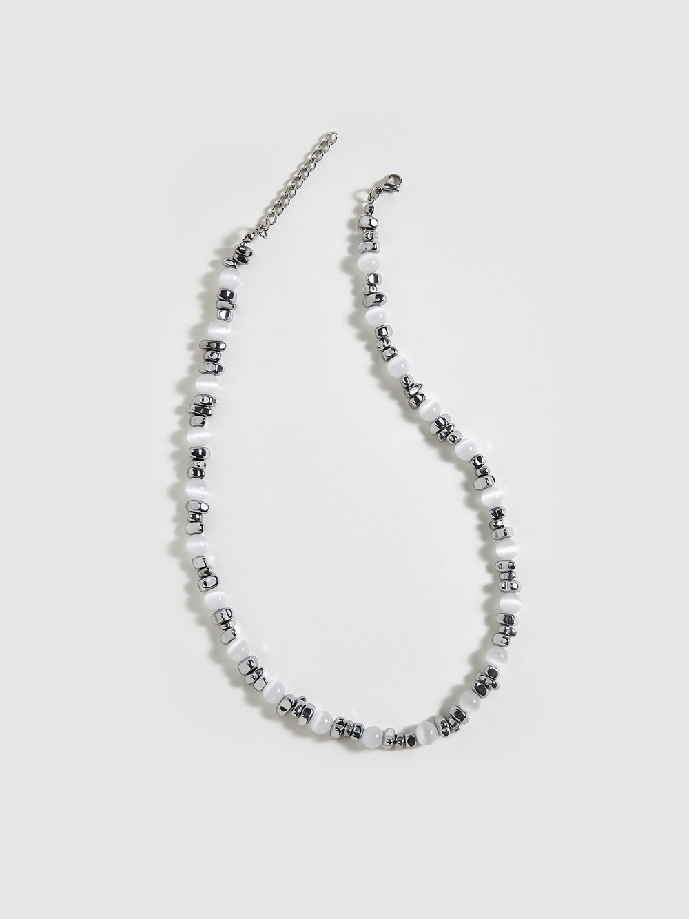 Collier Ras du Cou Perlé en Argent