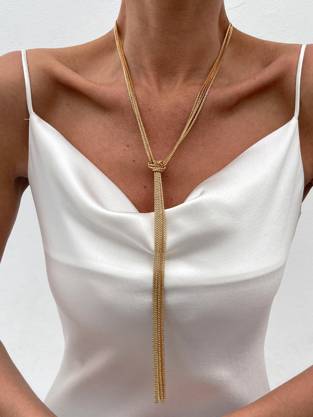 Collier multibrins torsadé doré en forme de Y