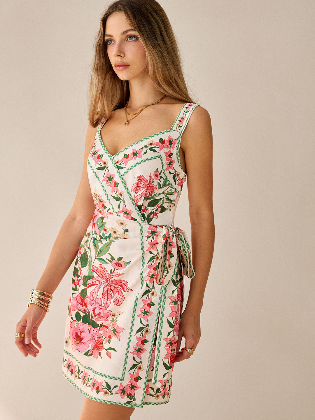 Robe Courte Fleurie Cache-Cœur