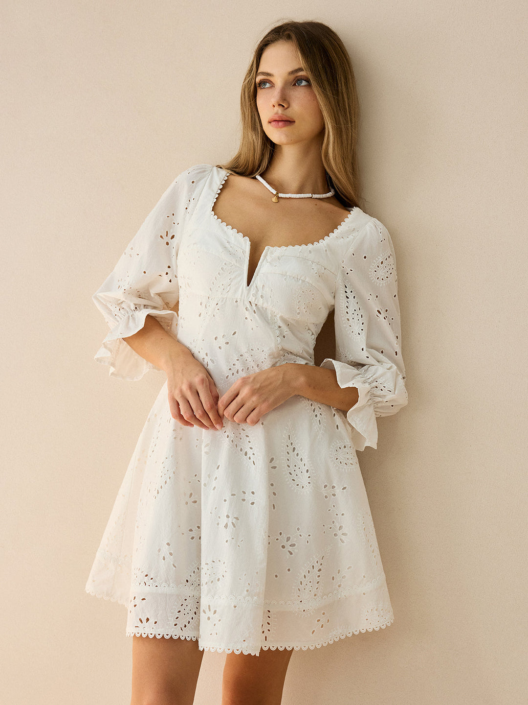 Robe Courte Œillet Festonné en Coton