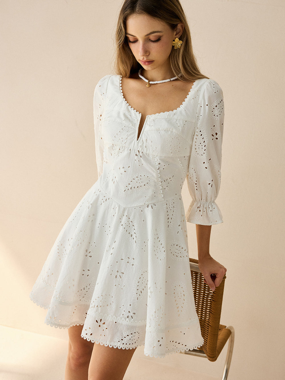 Robe Courte Œillet Festonné en Coton