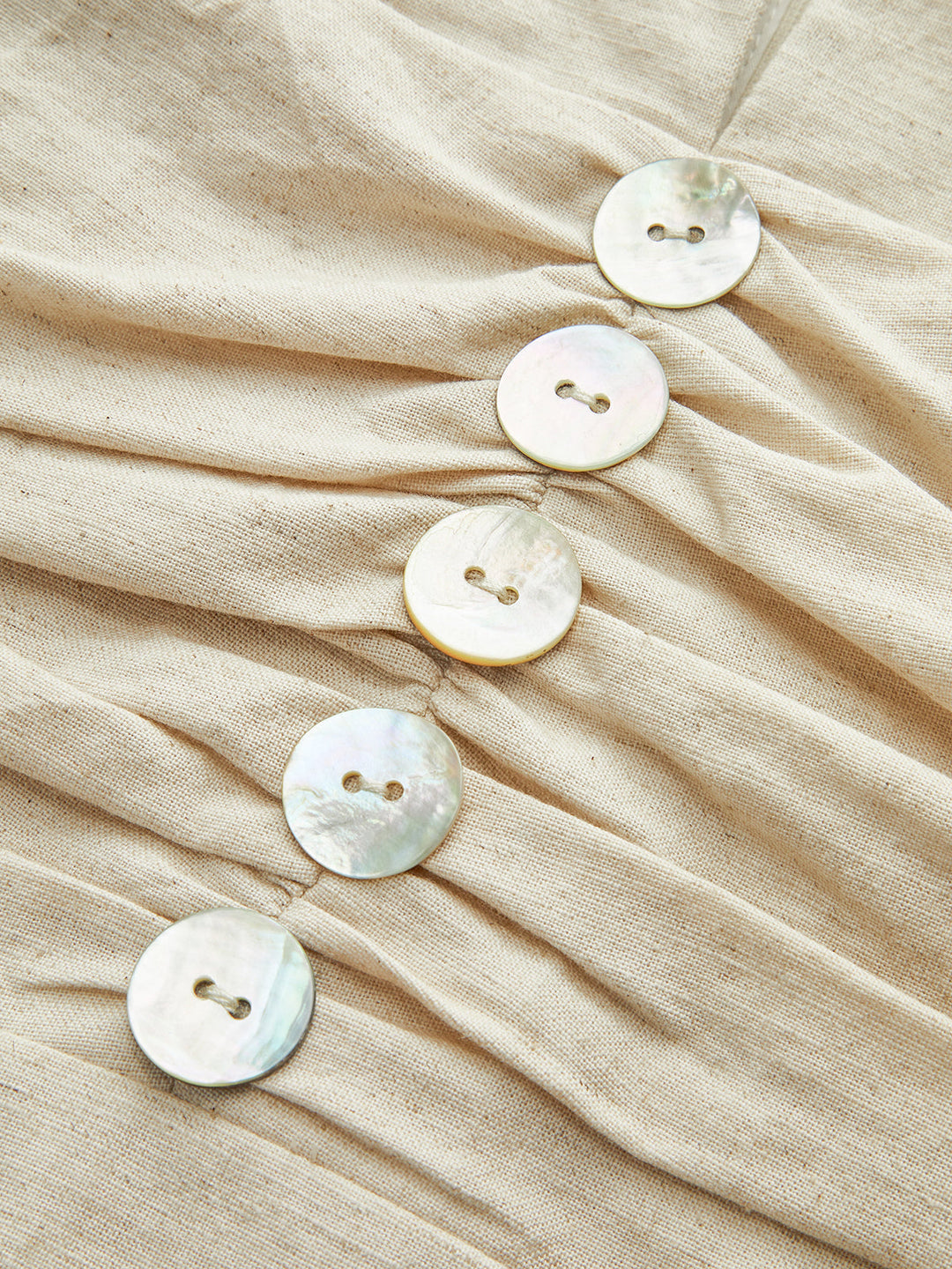 Robe Mini en Coton et Lin Ruchée avec Boutons