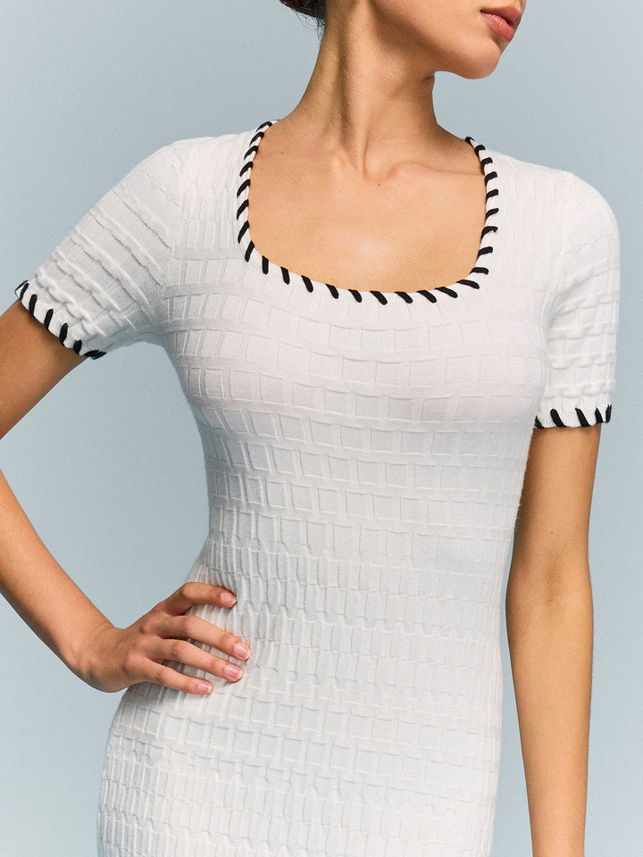 Robe Mi-longue en Tricot Texturé avec Ourlet à Rayures