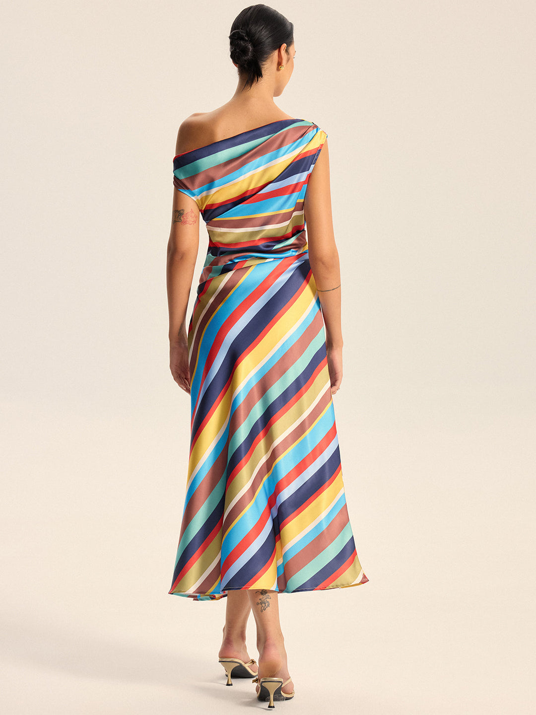 Robe Maxi Asymétrique à Rayures Colorées