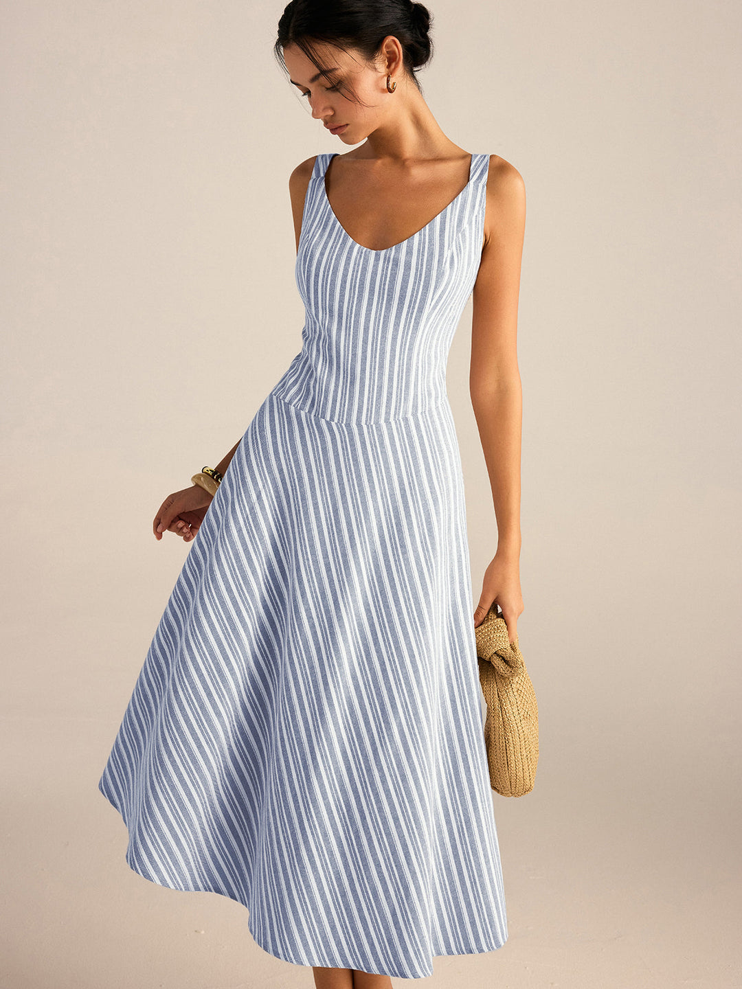 Robe Mi-longue à Ourlet Asymétrique et Rayures