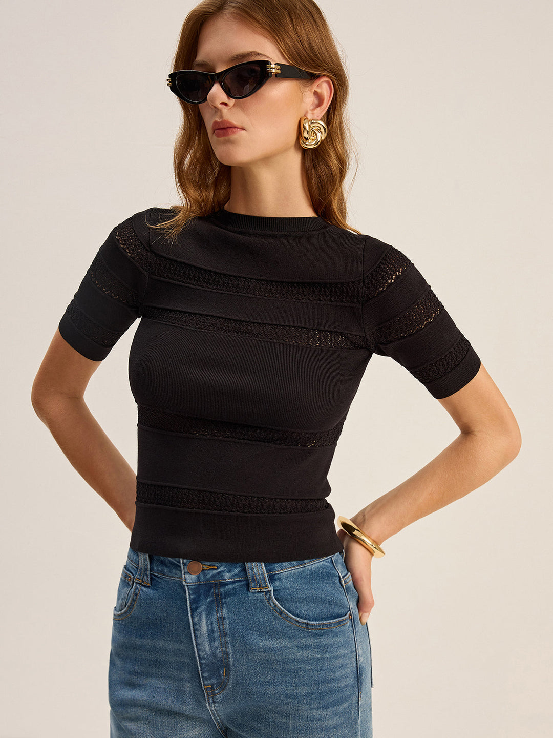 Haut en maille avec détail crochet