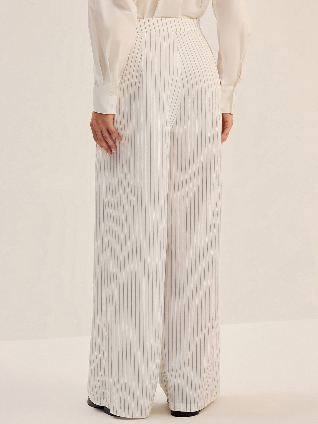 Pantalons amples à rayures diplomatiques