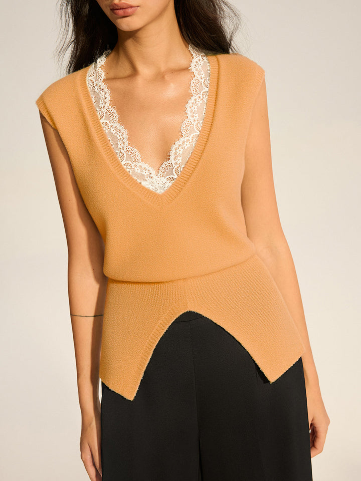 Gilet en tricot avec finition en dentelle resserrant la taille