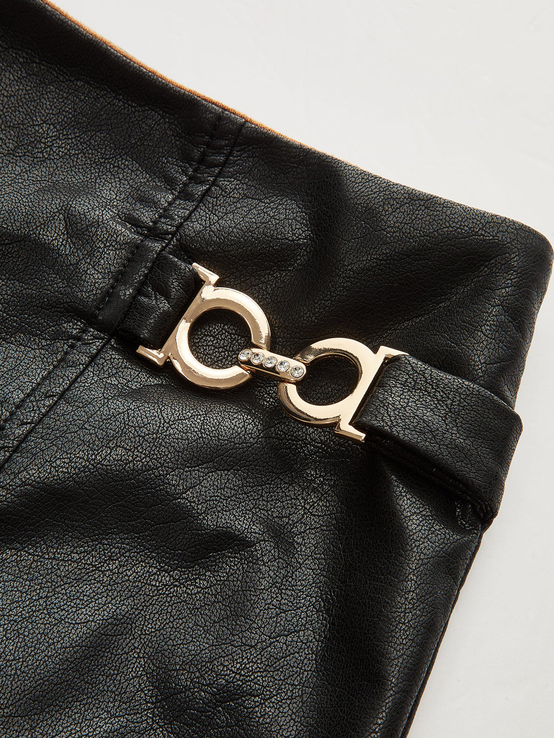 Jupe Mi-longue Asymétrique en Daim et Similicuir