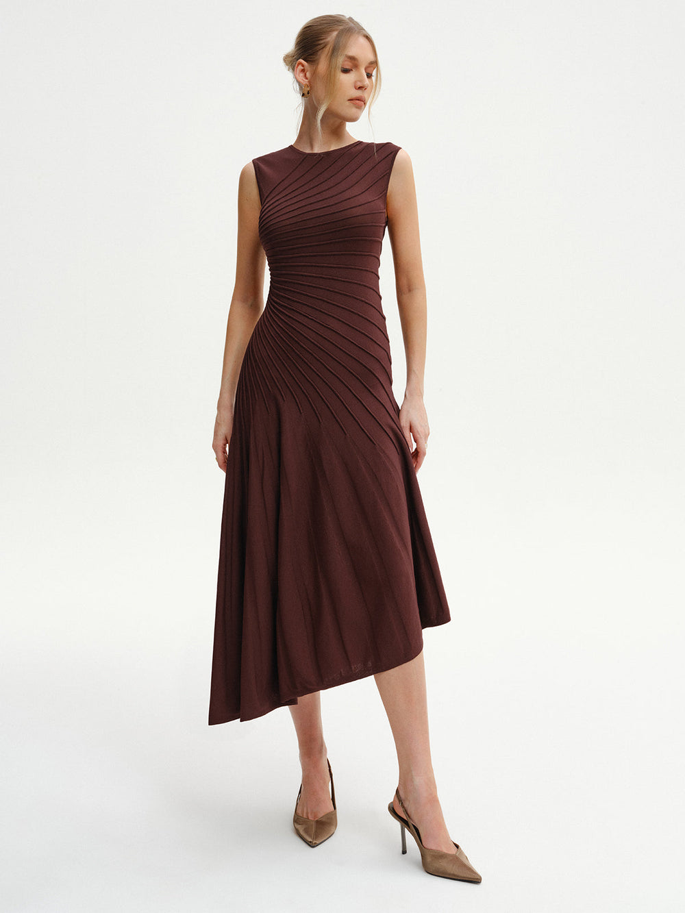 Robe Pull Midi Asymétrique Sans Manches