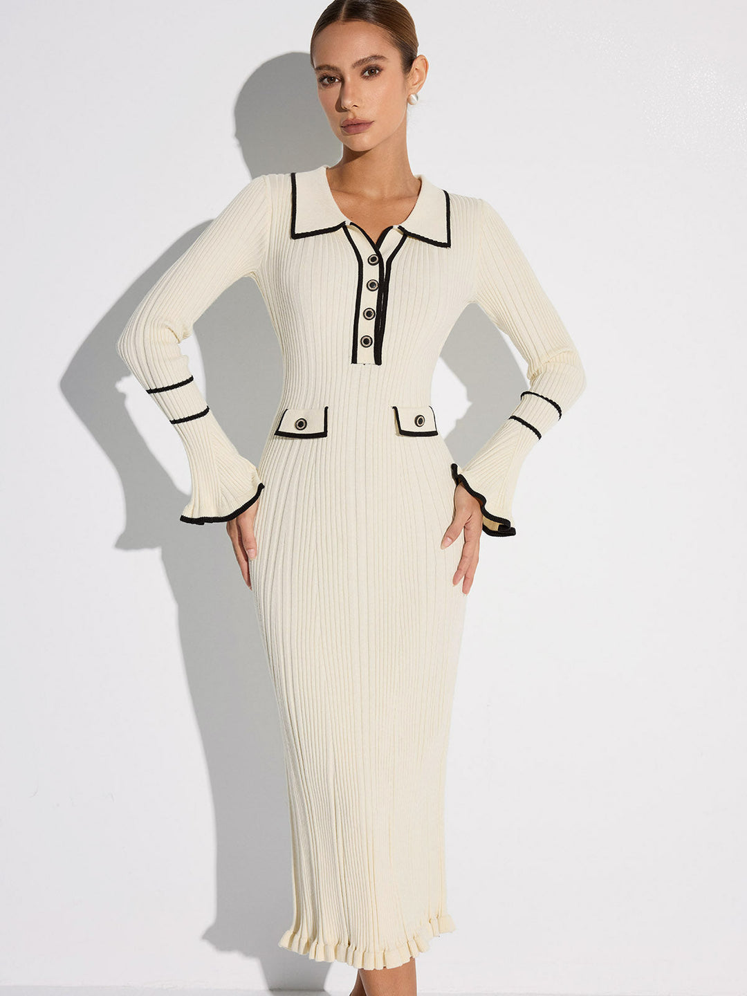 Robe Pull Col Roulé Côtes avec Passepoil Contrastant