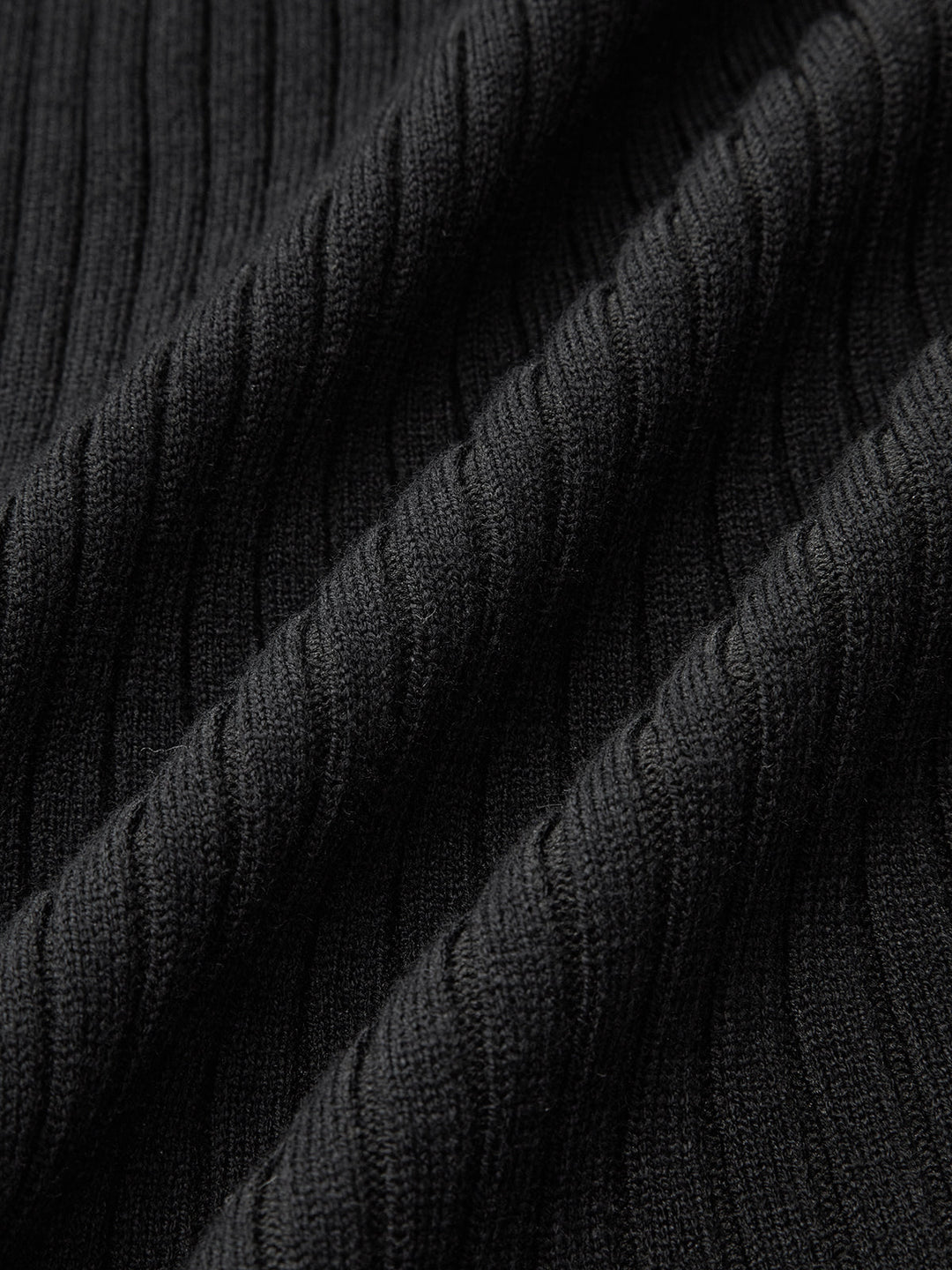 Robe Mi-longue en Maille à Col Volant Contrastant