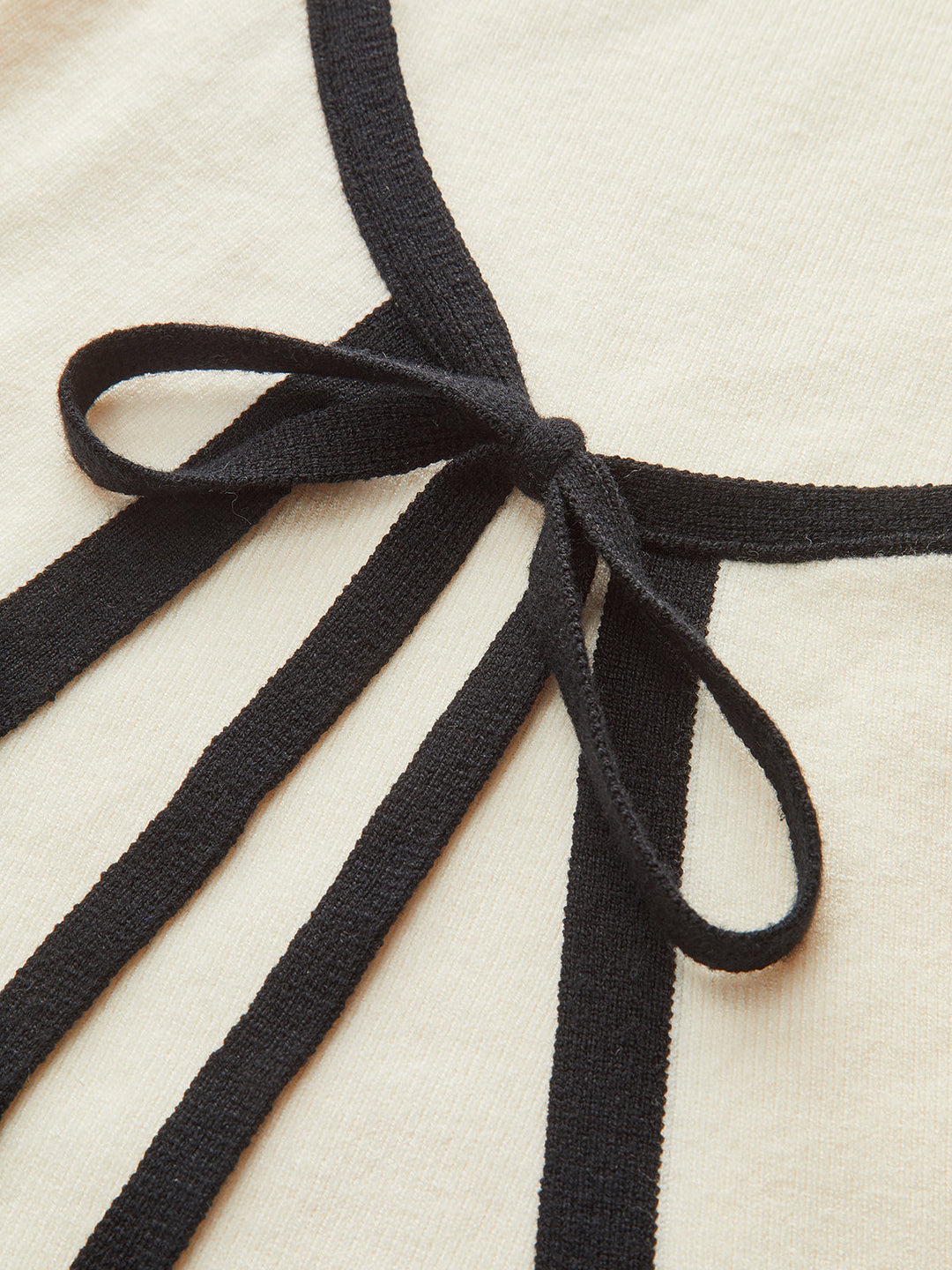 Robe Pull Longues Manches Bord Contrasté