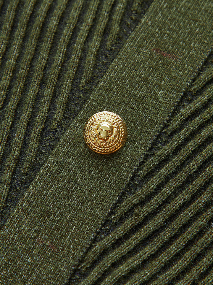 Robe pull ajustée sans manches à boutons texturés