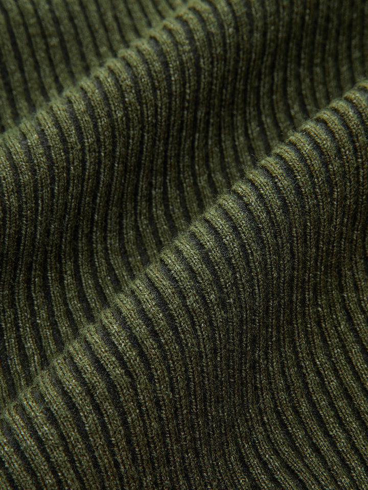 Robe pull ajustée sans manches à boutons texturés