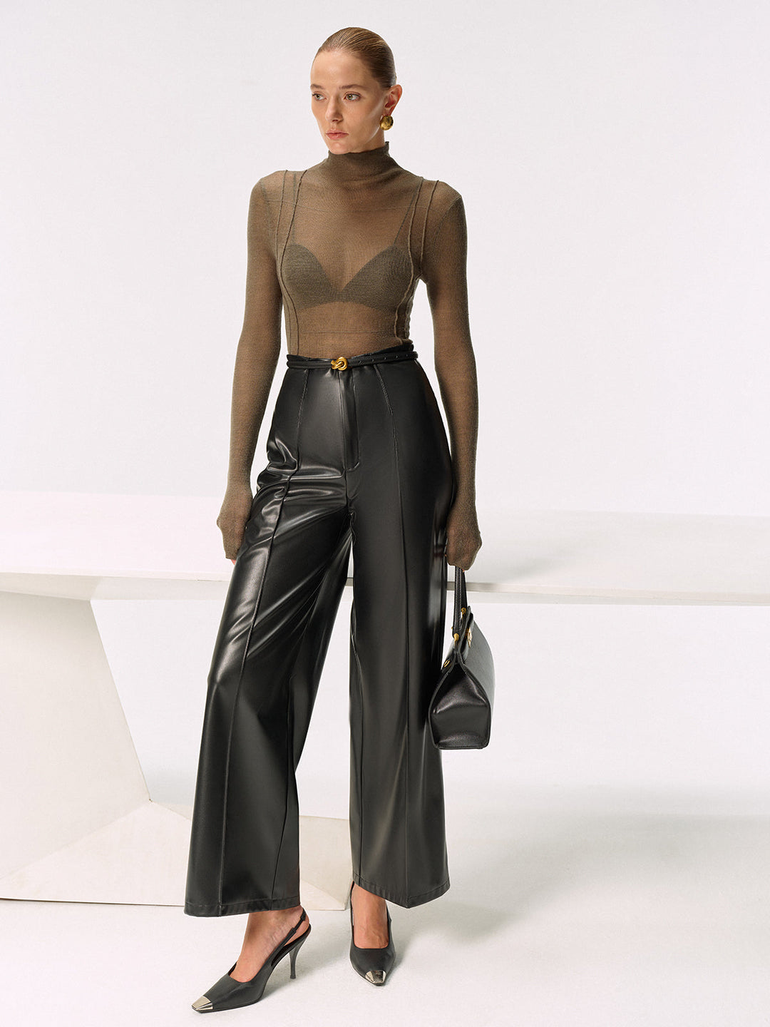 Haut en tricot à col roulé transparent en mélange de laine ajusté