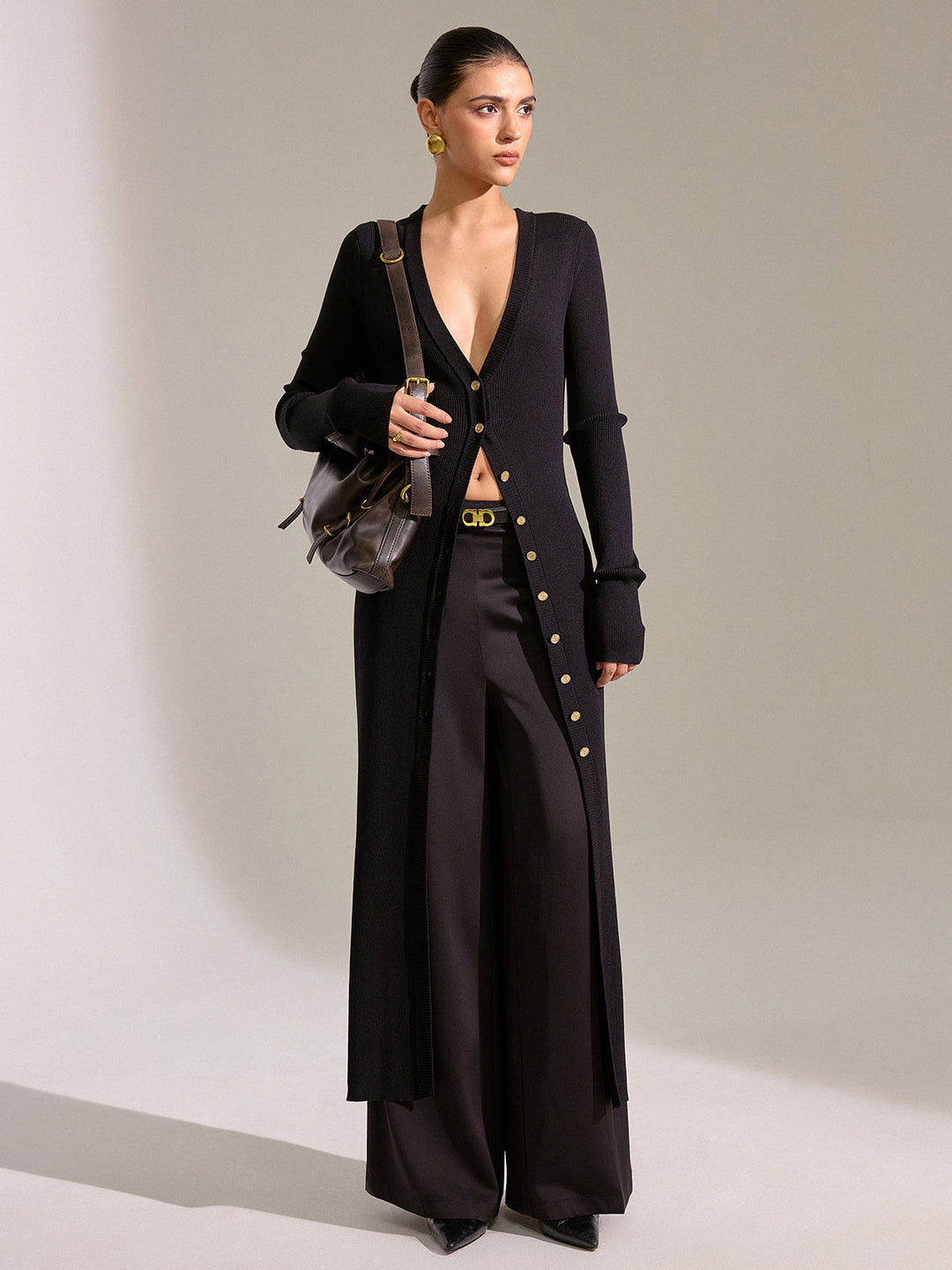 Robe Pull Longue en Maille à Boutons Métalliques