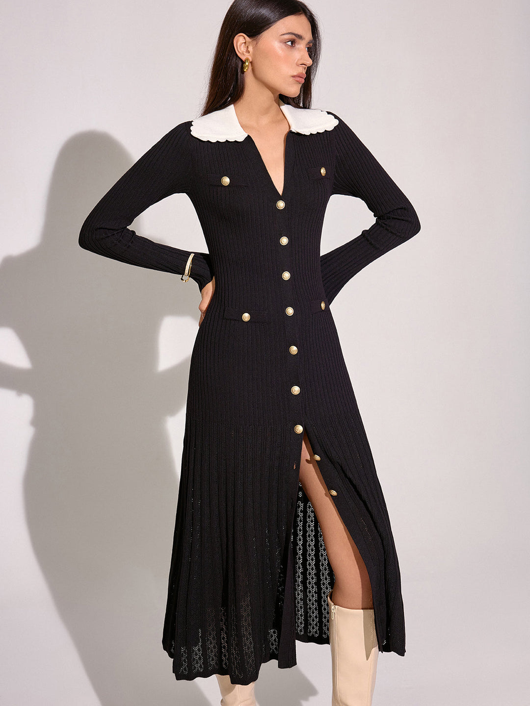 Robe Tricotée Boutonnée Col V